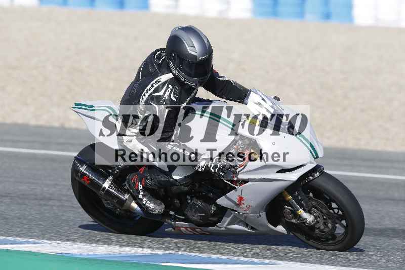 Archiv-2025/02 28.-31.01.2025 Moto Center Thun Jerez/gruen-green/414